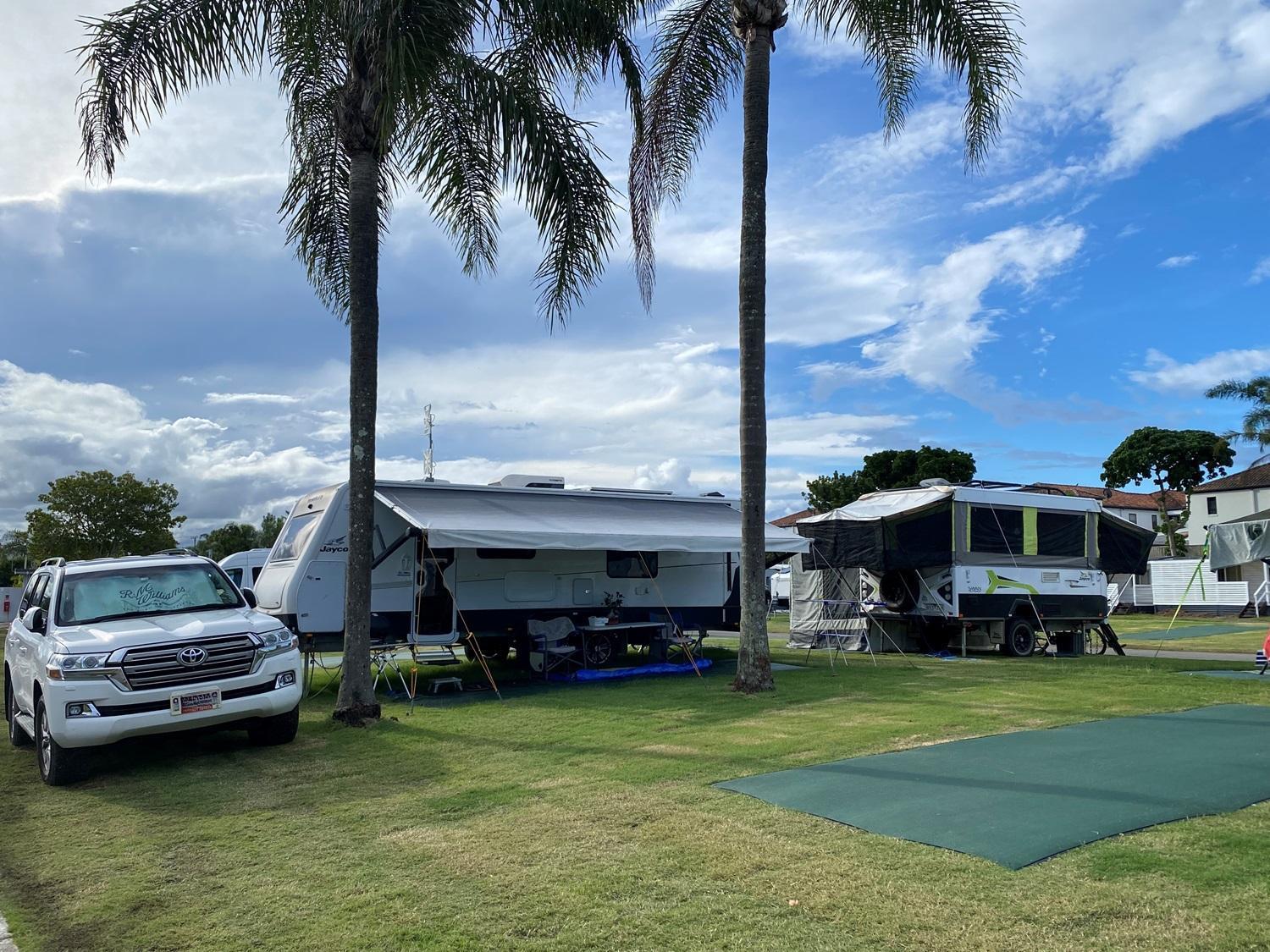 Nobby Beach Holiday Village Gold Coast Exterior photo